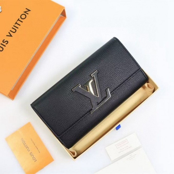 Louis Vuitton（ルイヴィトン）ポルトフォイユ・カプシーヌ M61248